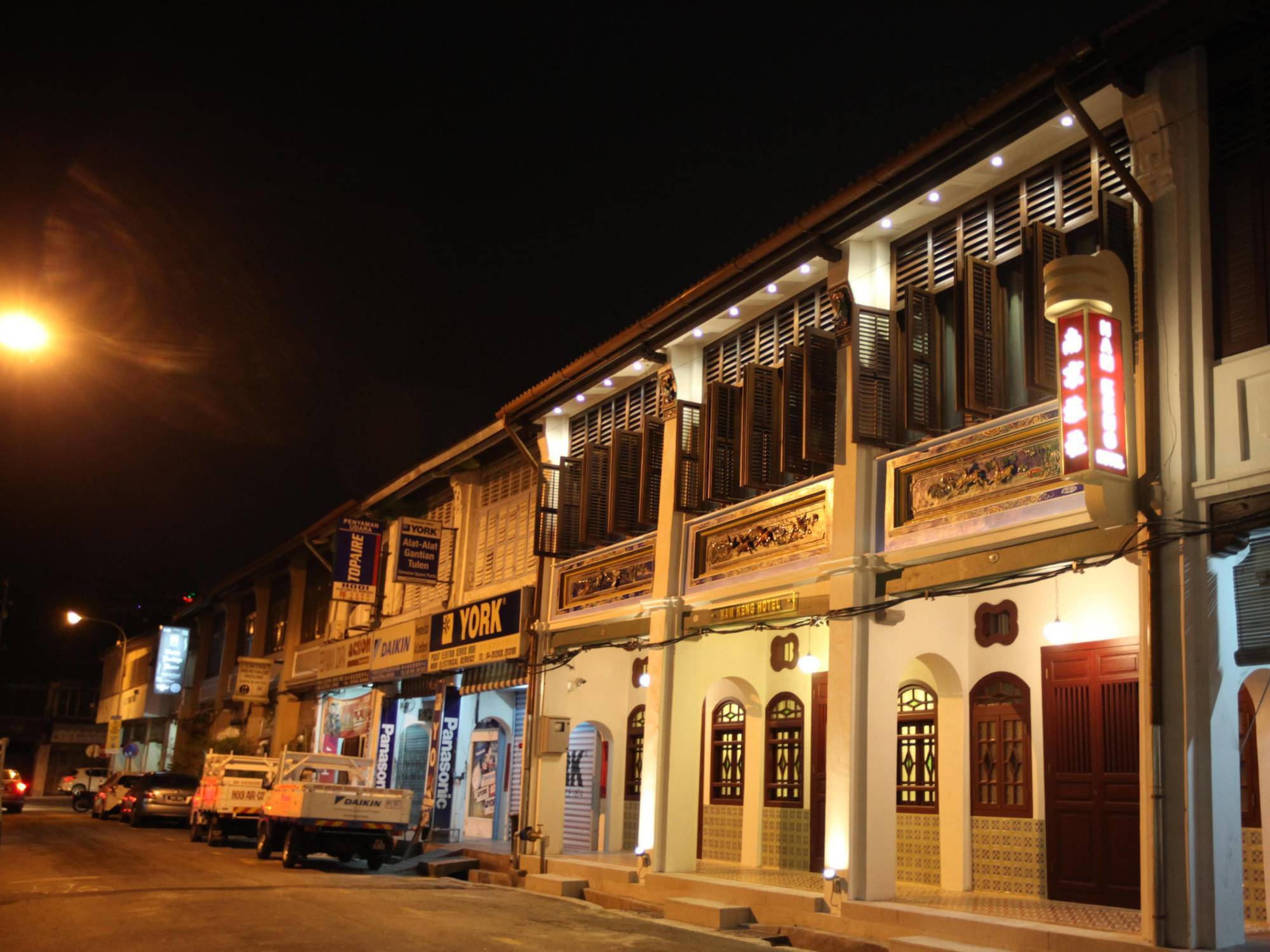 Nam Keng Hotel Penang Джорджтаун Экстерьер фото